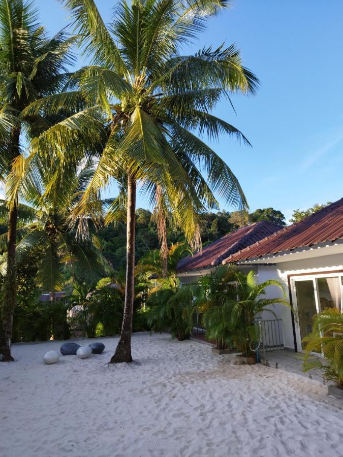 White Sand Ark Resort Sok San Village Екстер'єр фото