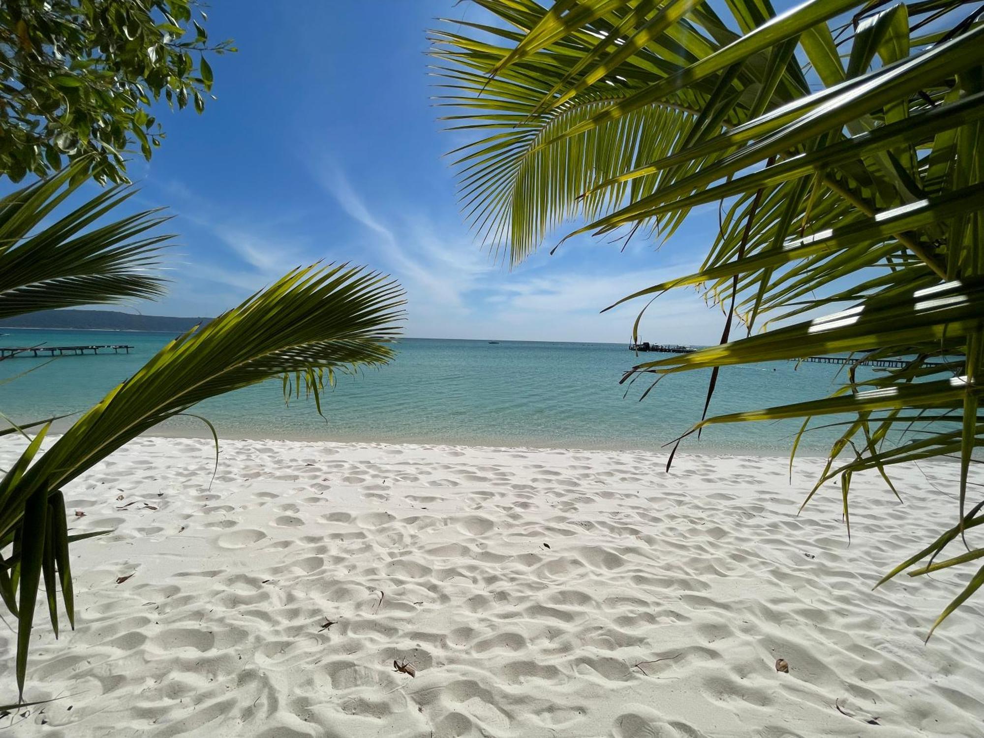 White Sand Ark Resort Sok San Village Екстер'єр фото